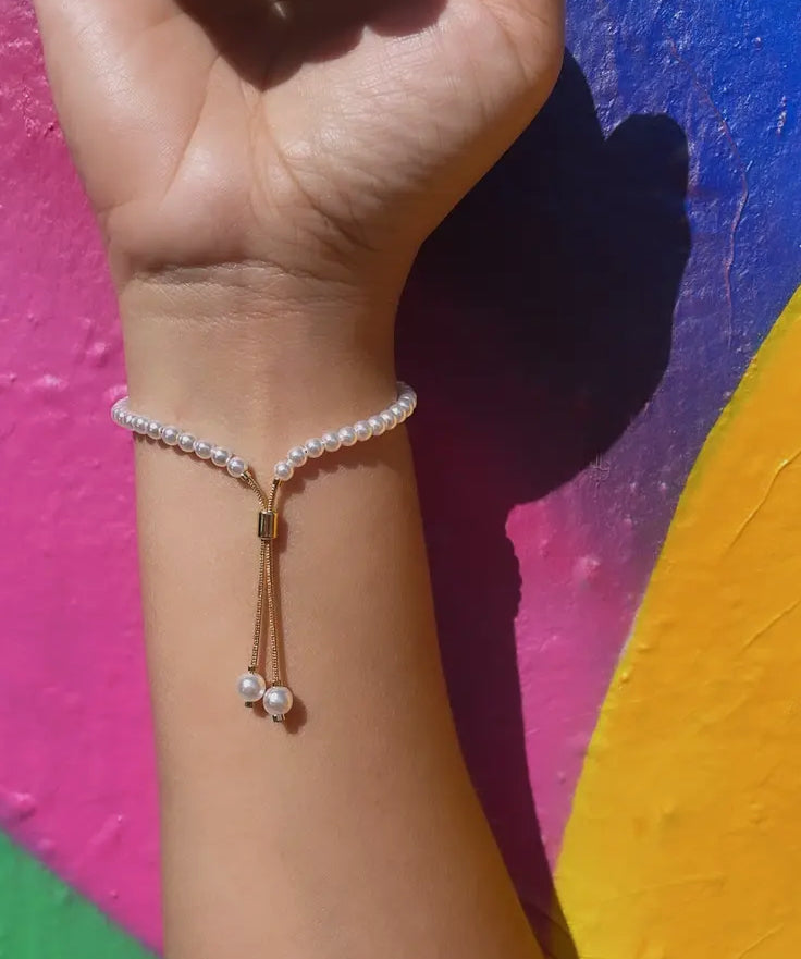 Pearly Paloma Bracelet