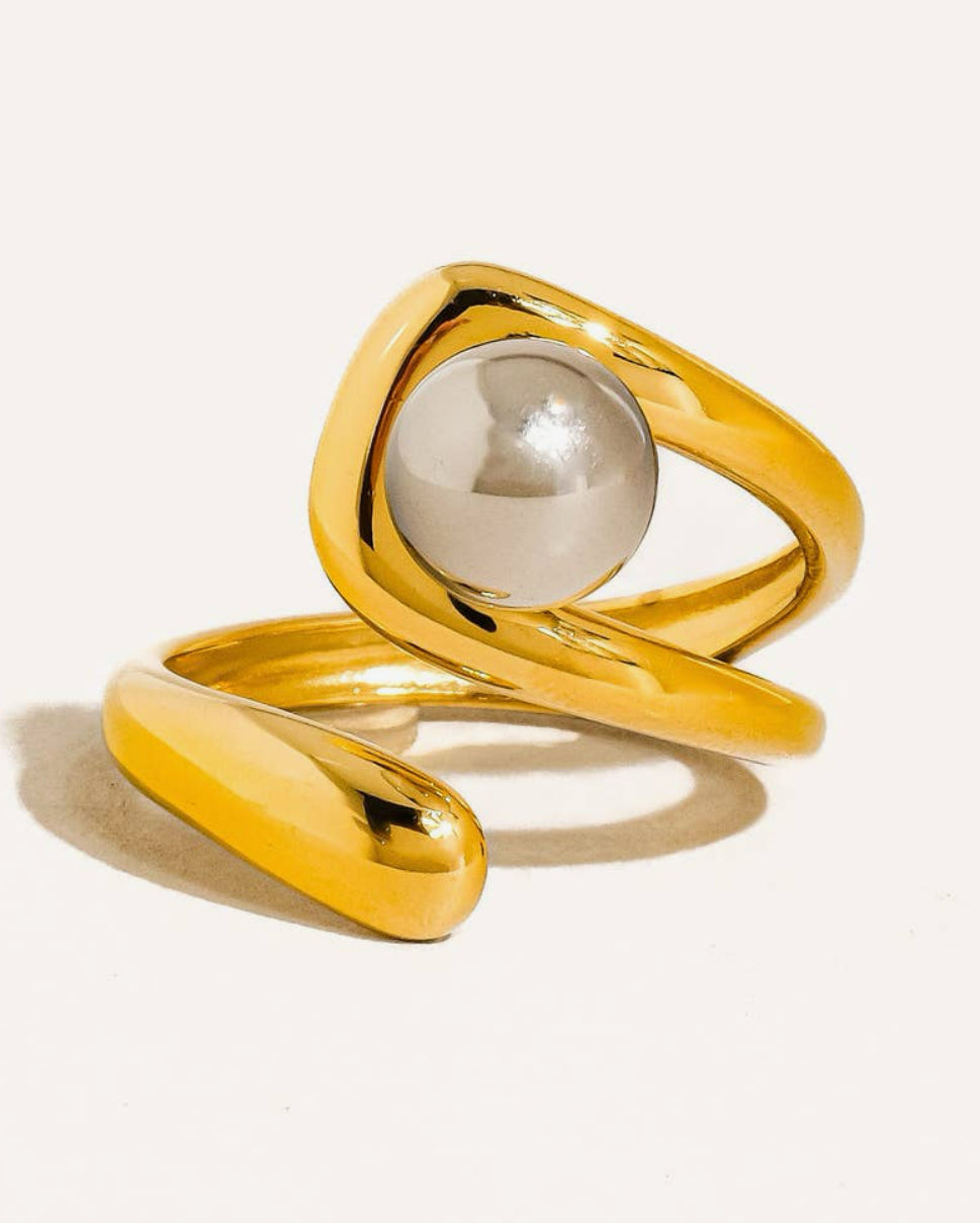 Fauna Ball Band Ring
