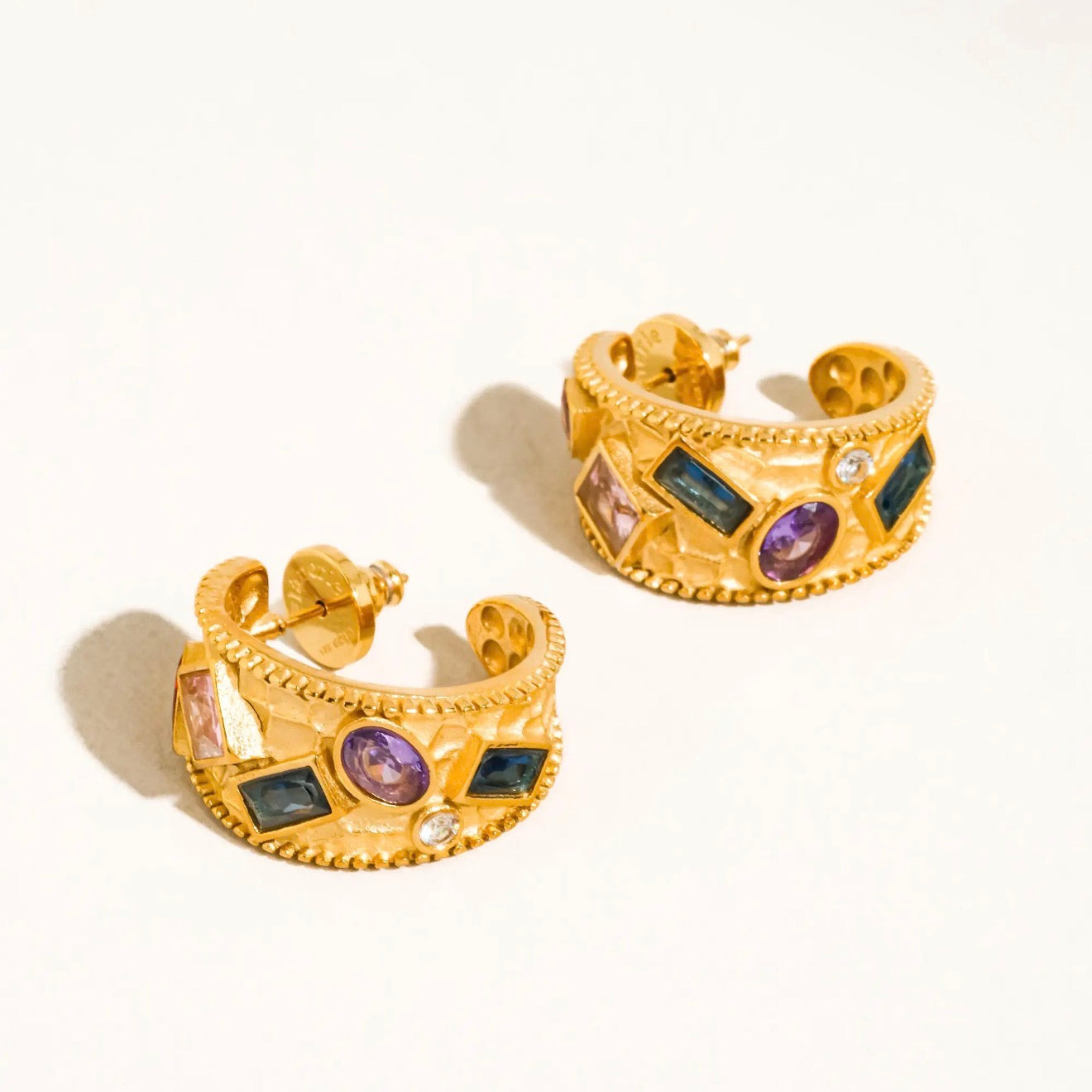 Delmare Vintage Hoops