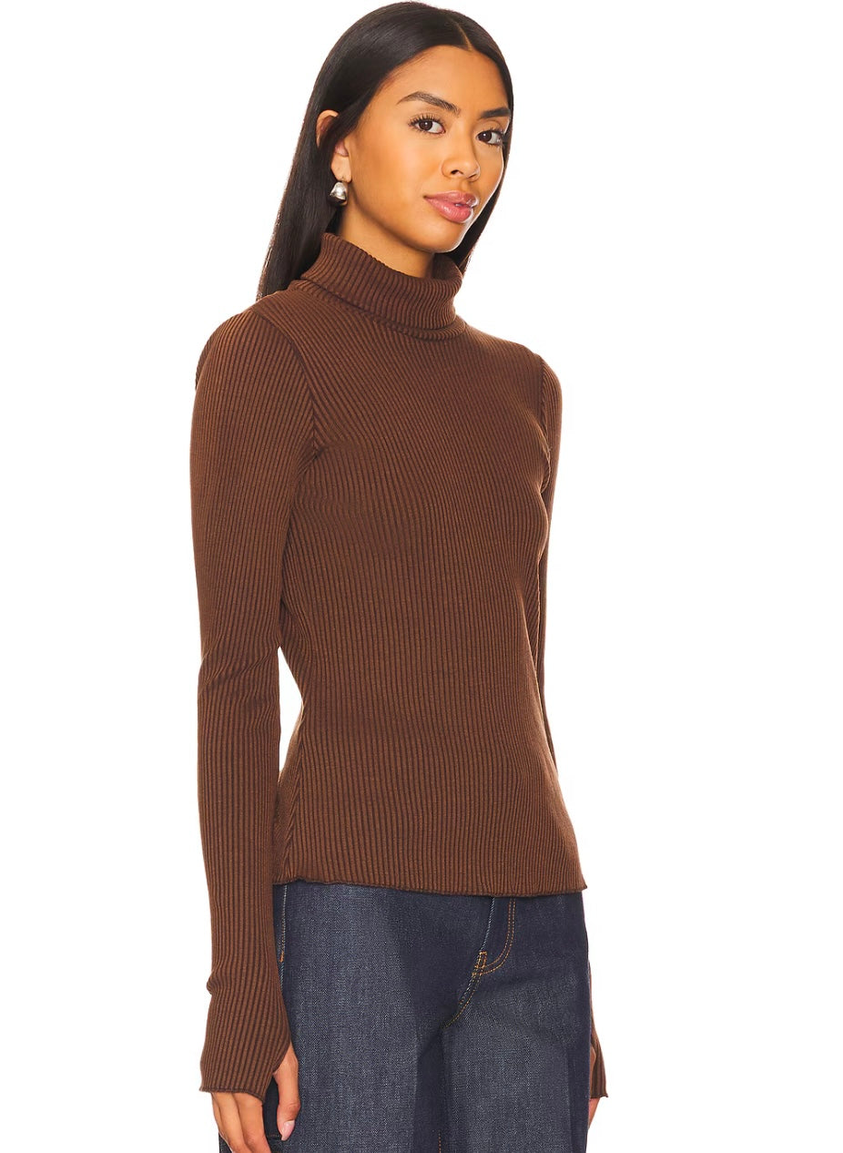 Layer Up Top - Chocolate