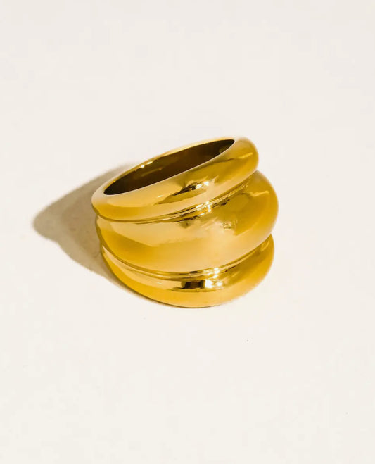 Daelen Dome Ring