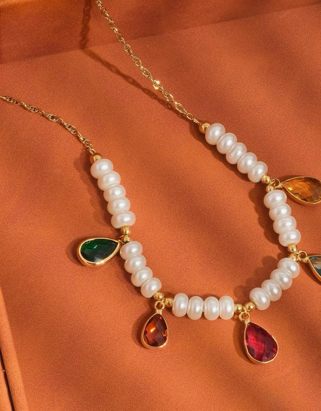 Vœux Party Stone & Pearl Necklace