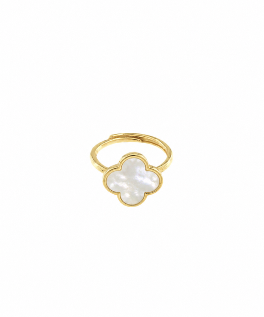 Cierra Clover Ring