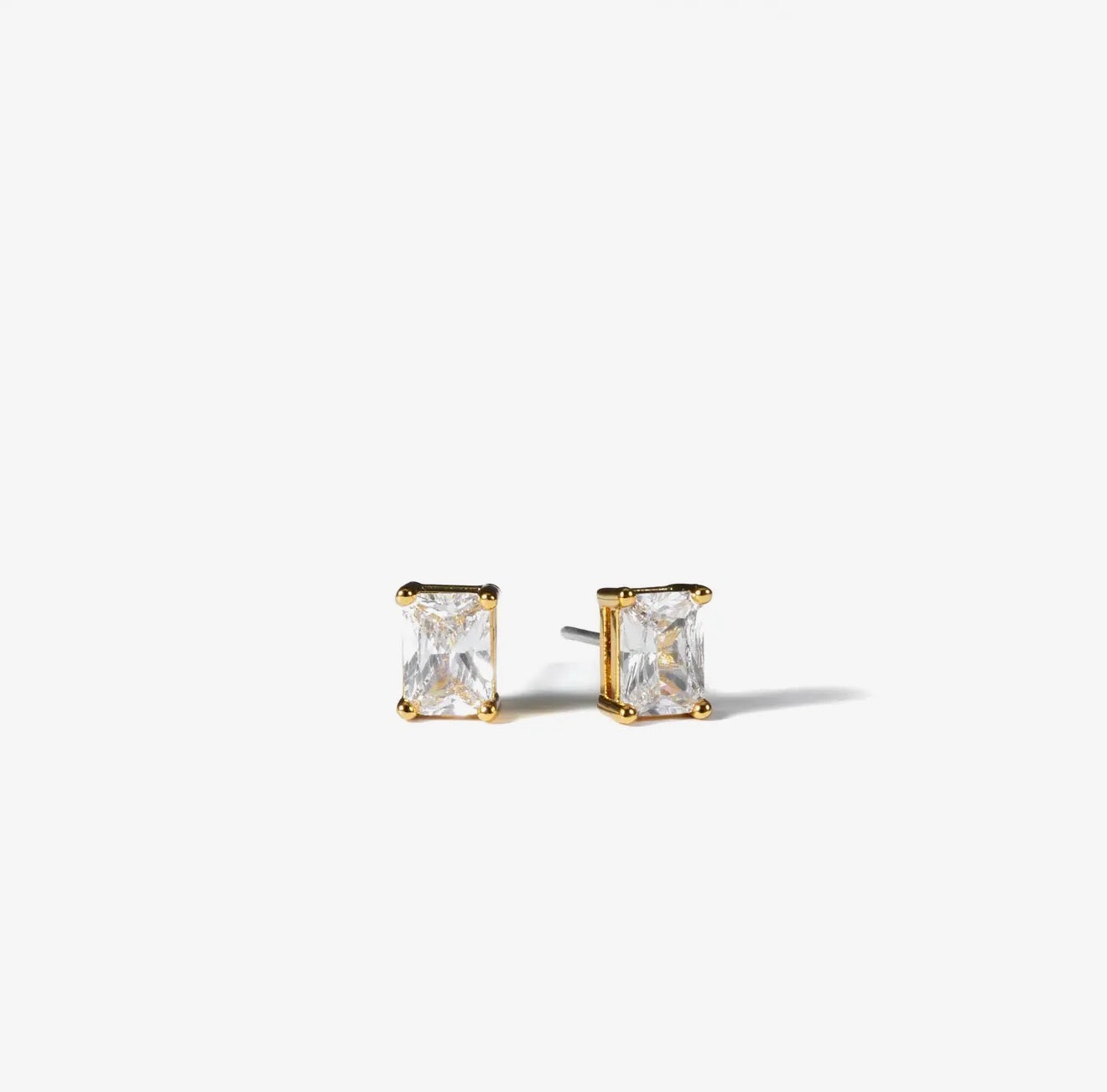Brin Baguette Stud Earrings