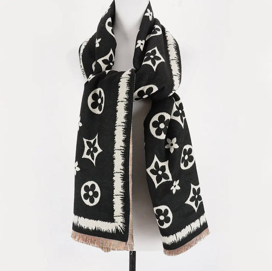 Lynn Oversized Scarf