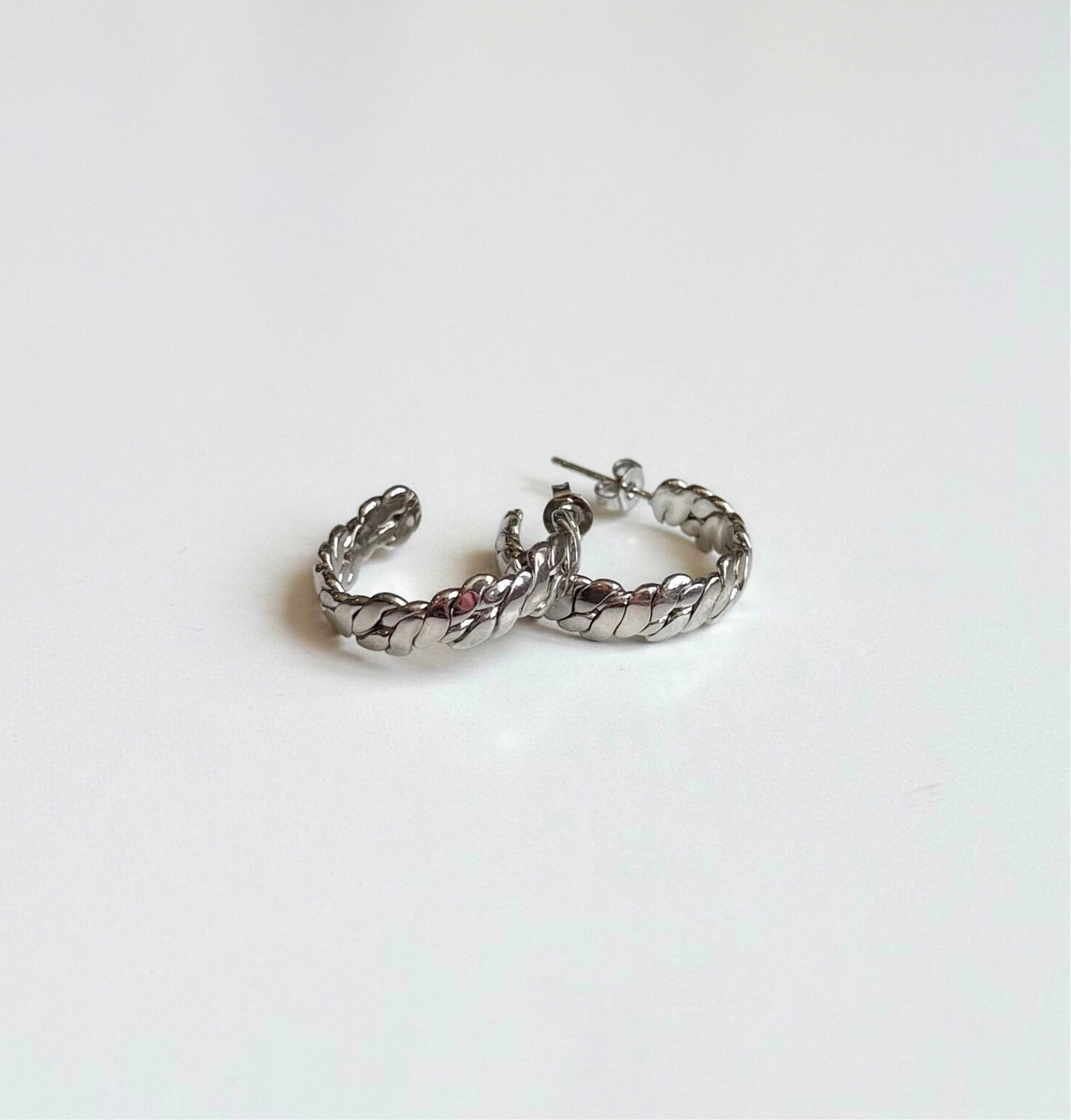 Secret Box - Chain Mini Hoops