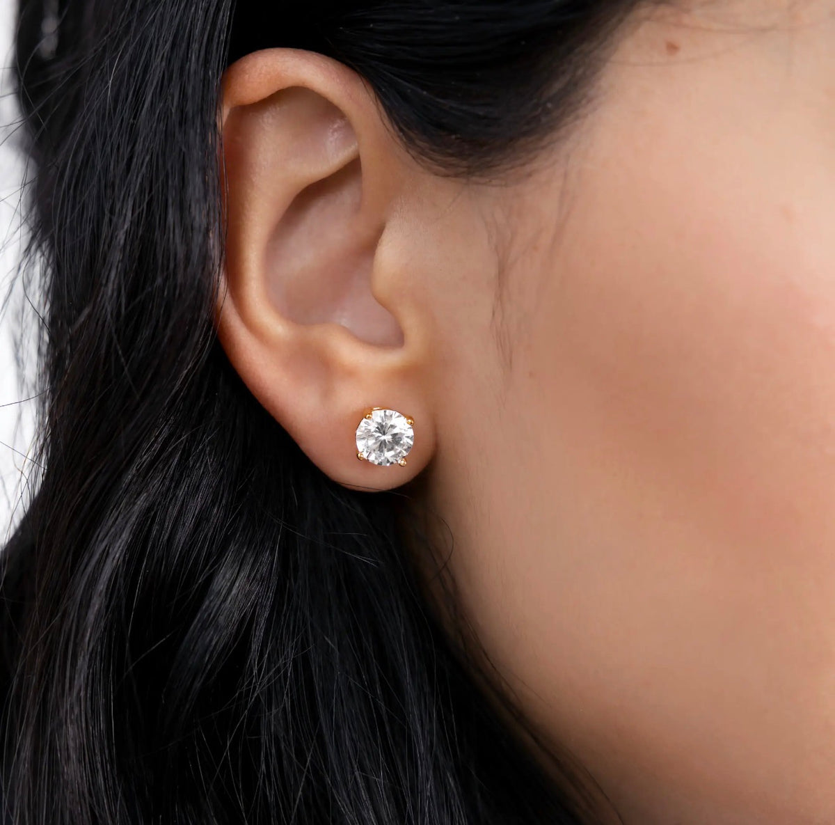 Beckett Round Studs