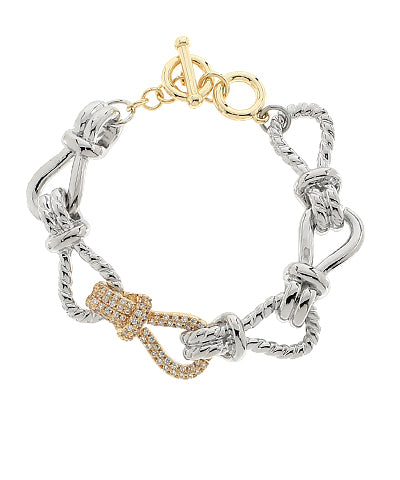 Buckle Link Chain Bracelet