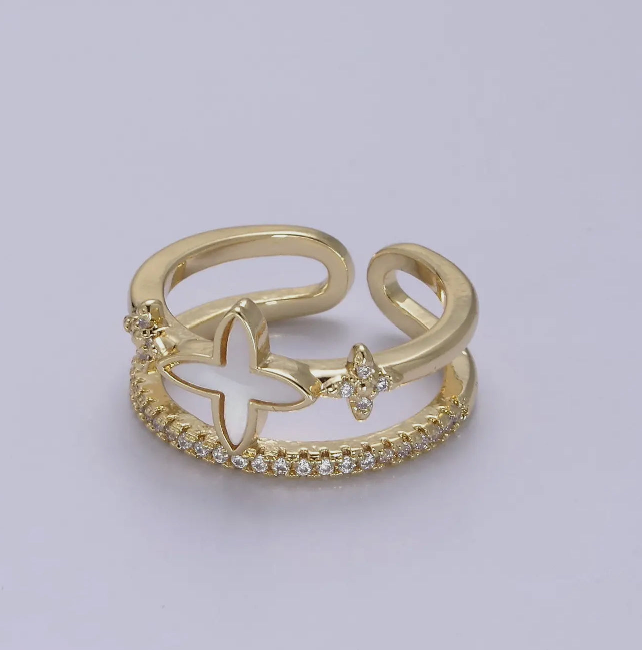 Clover Ring