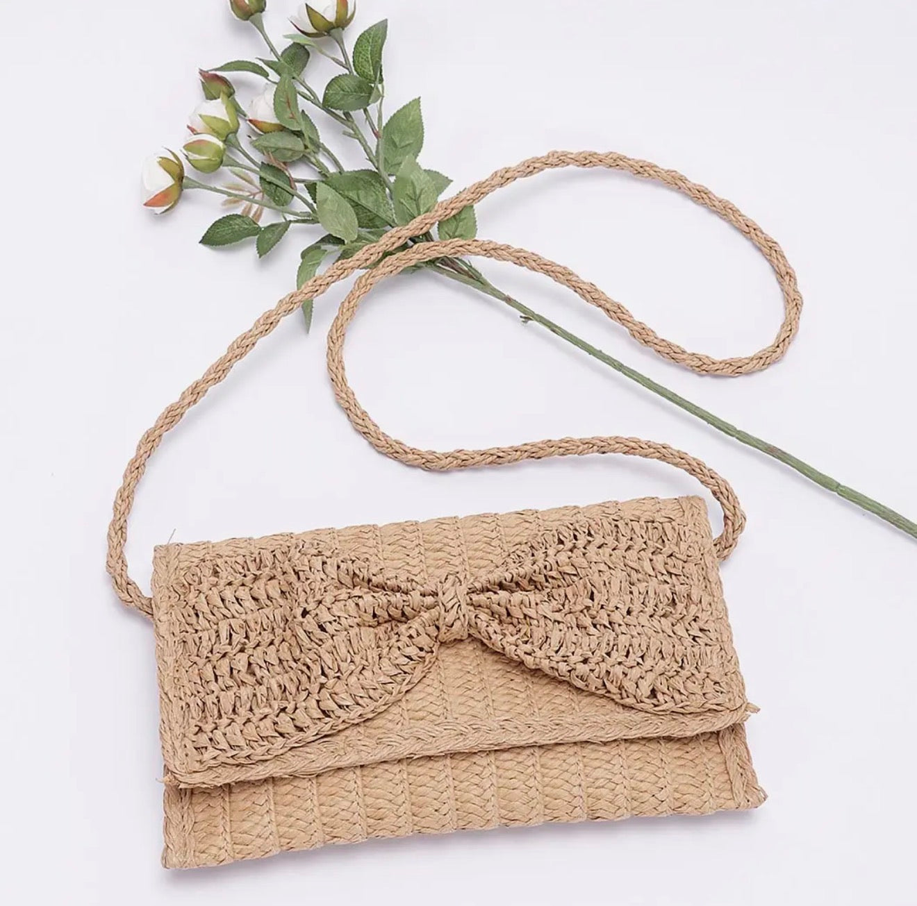 Della Clutch