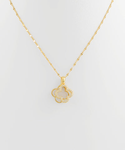 Open Clover Pendant Necklace