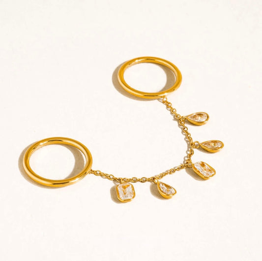 Cosette Linked Ring