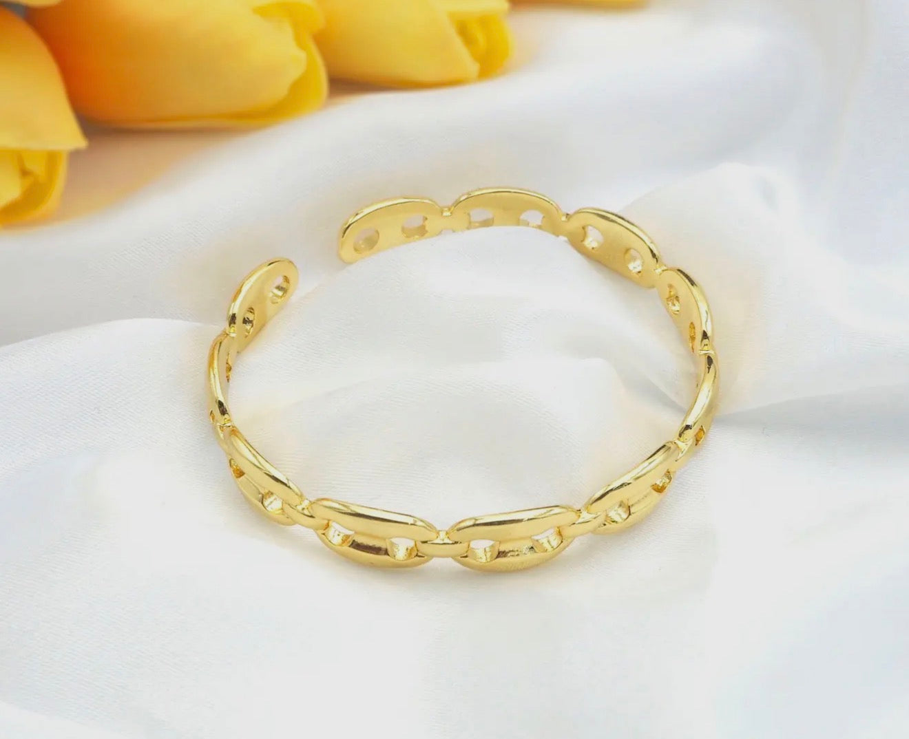 Drew Bangle Bracelet