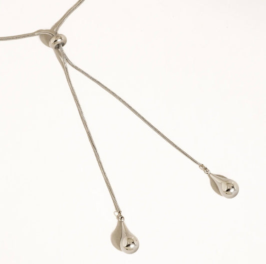 Trésor Lariat Drop Necklace