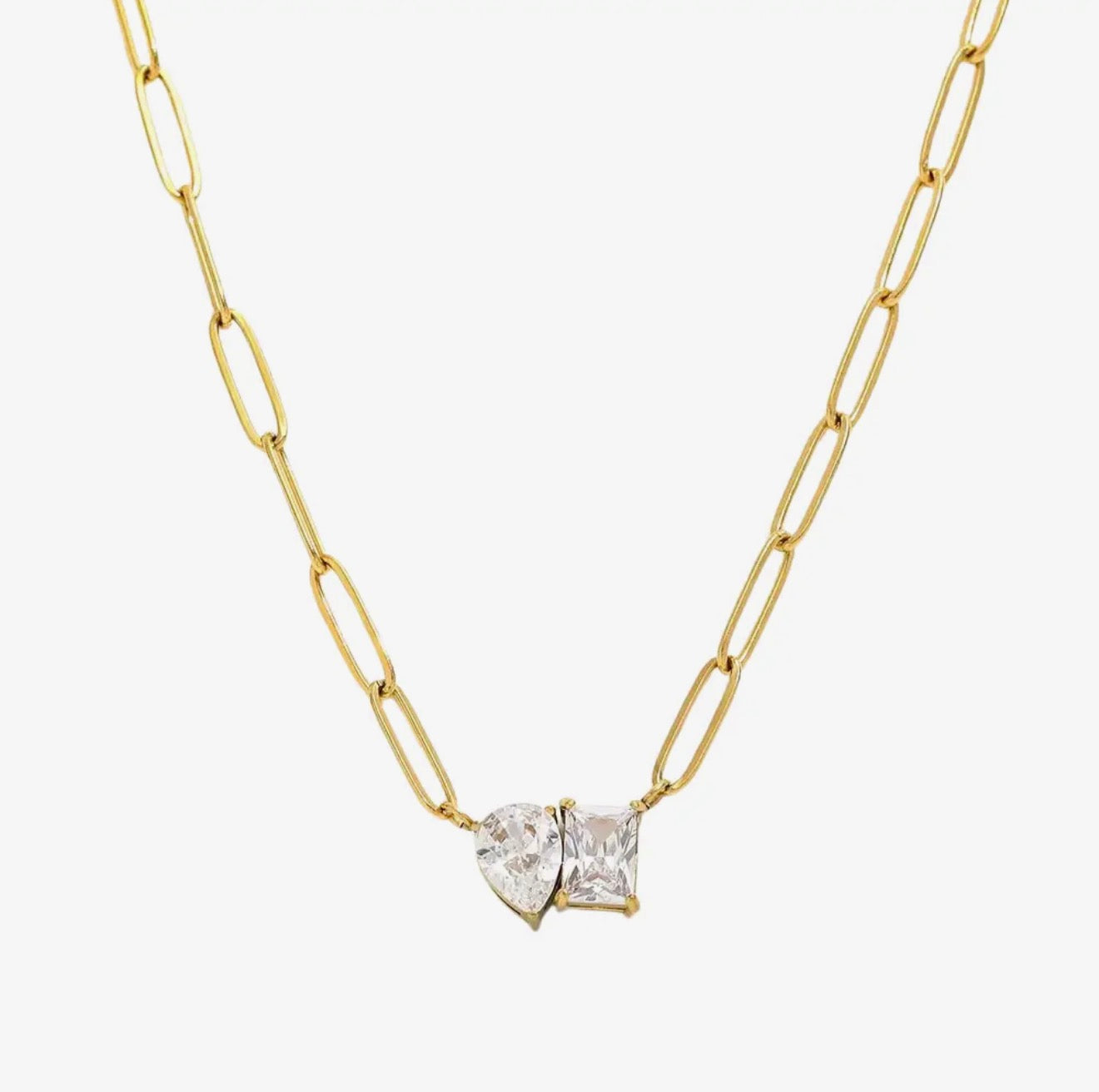 Roamie Necklace