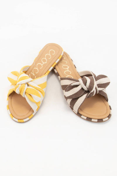 Knotted Bow Sandal