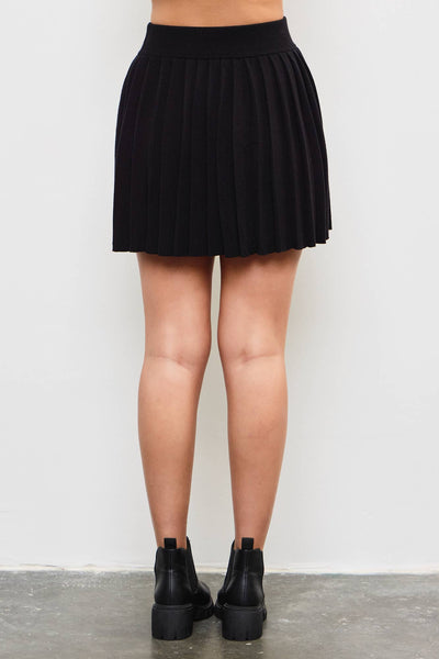 Pleated Knit Skirt